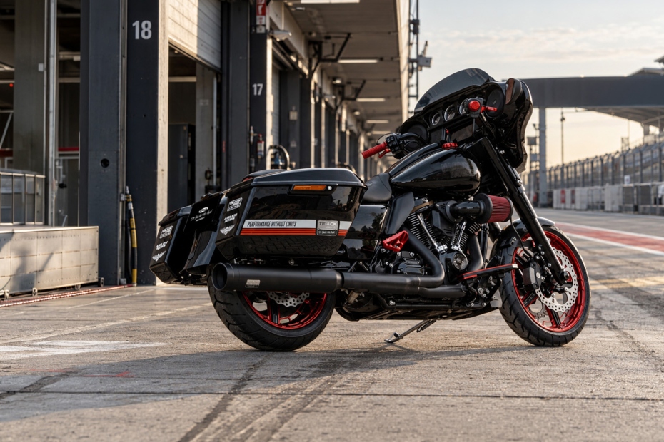 Dr. Jekill & Mr. Hyde's Track Series for H-D Touring Models: sound